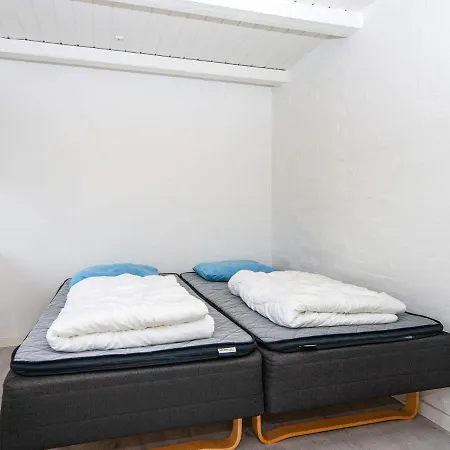 Дом отдыха 12 Person In Henne *