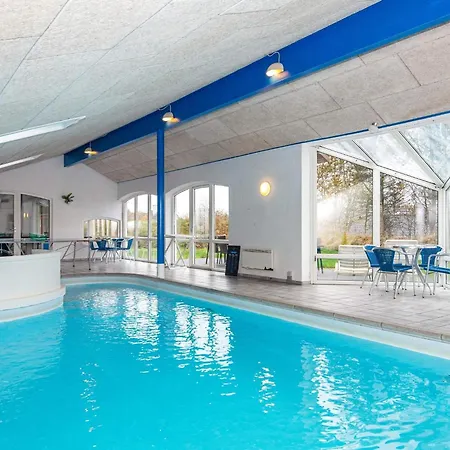 Vakantiehuis Luxury Retreat With Pool - By Traum